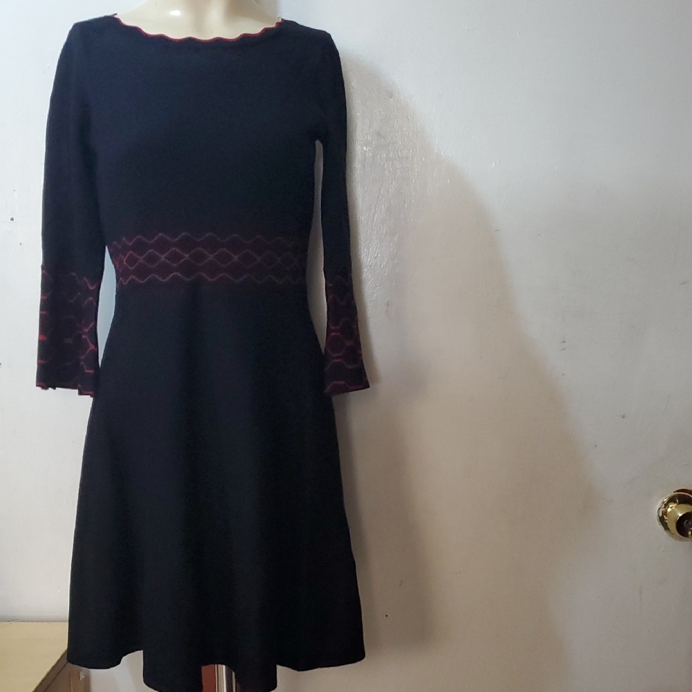 Danny & Nicole 3/4 Sleeves Black Dress with Red Accents Size PM